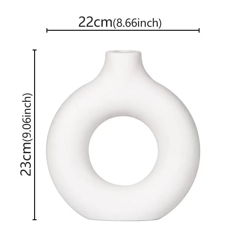 Minimalistisk keramisk vase – perfekt til moderne hjem