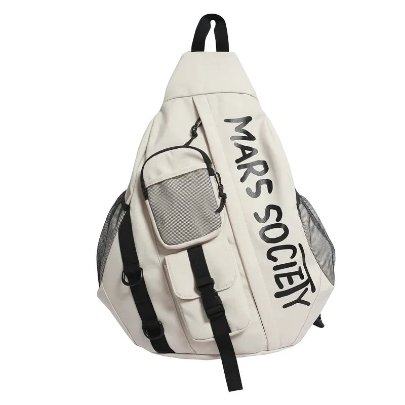 Unisex skulderveske i trendy design – lett og romslig