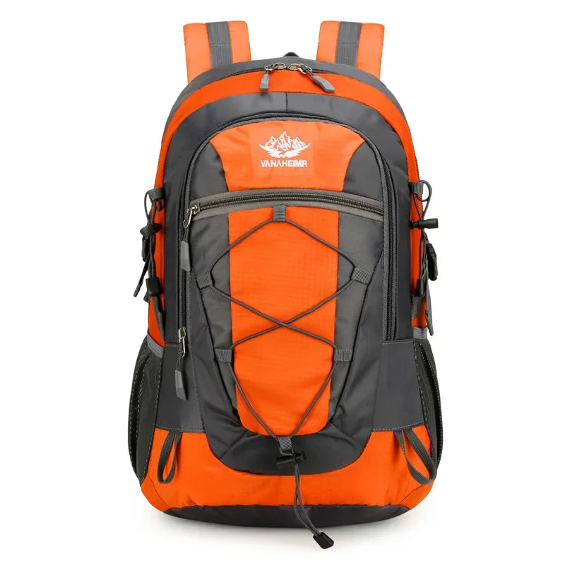 Vanntett Tursekk 40L – Lett, Slitesterk & Perfekt for Reise og Friluft