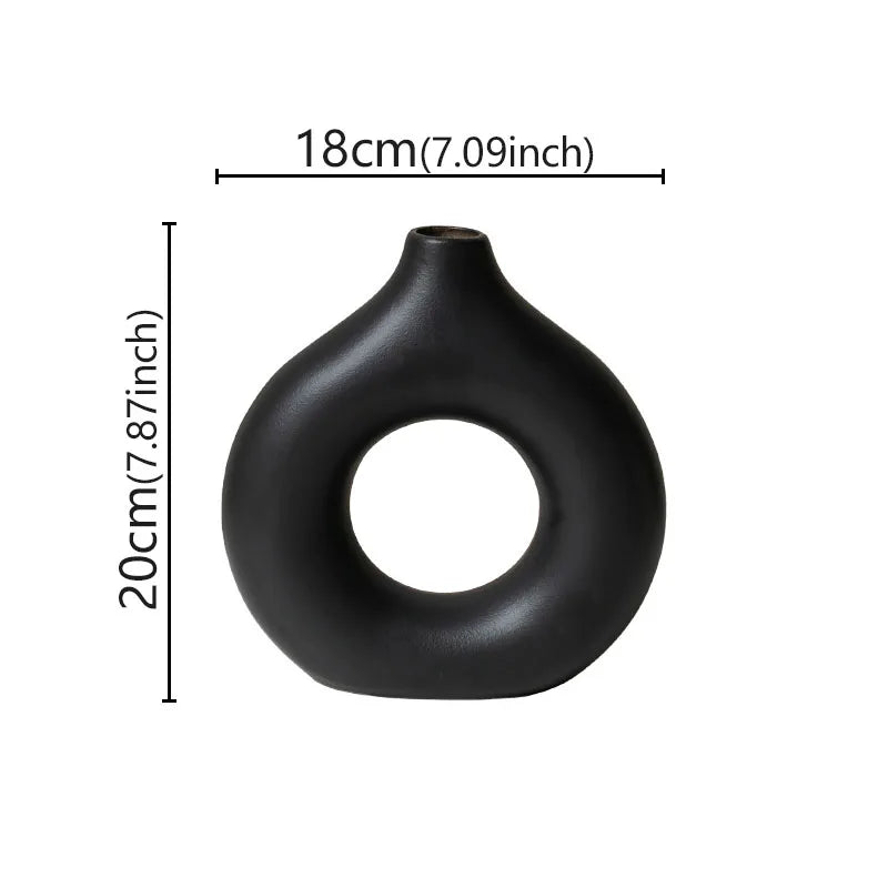 Minimalistisk keramisk vase – perfekt til moderne hjem