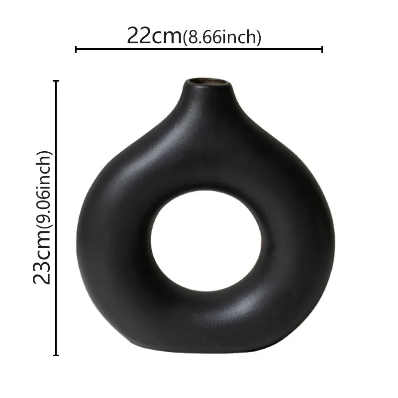 Minimalistisk keramisk vase – perfekt til moderne hjem