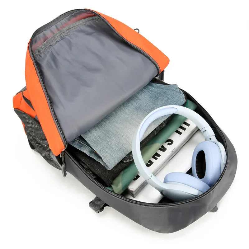 Vanntett Tursekk 40L – Lett, Slitesterk & Perfekt for Reise og Friluft
