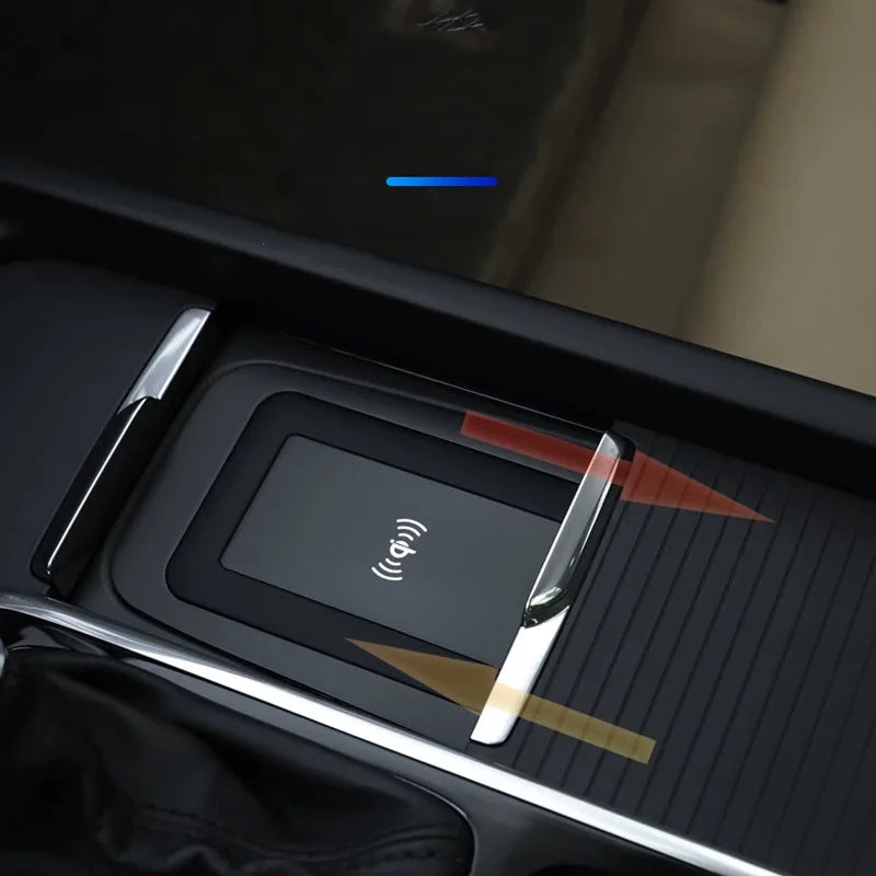 Trådløs billader og mobilholder for Volvo (2018–2021)
